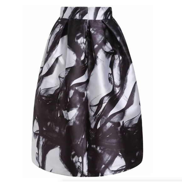 White with black smoke print tea length skirt - Picture 4 of 15